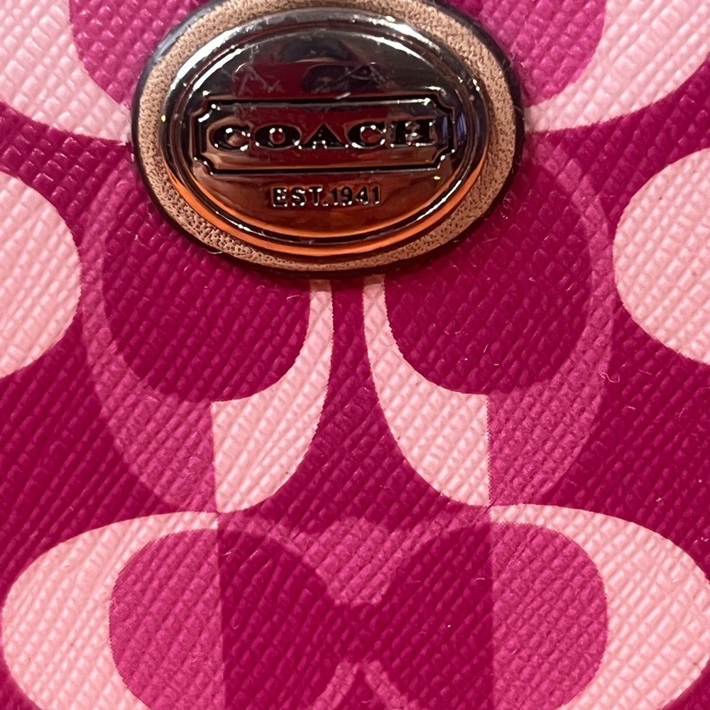 Coach Pink Clutch Wristlet - Picture 2 of 16